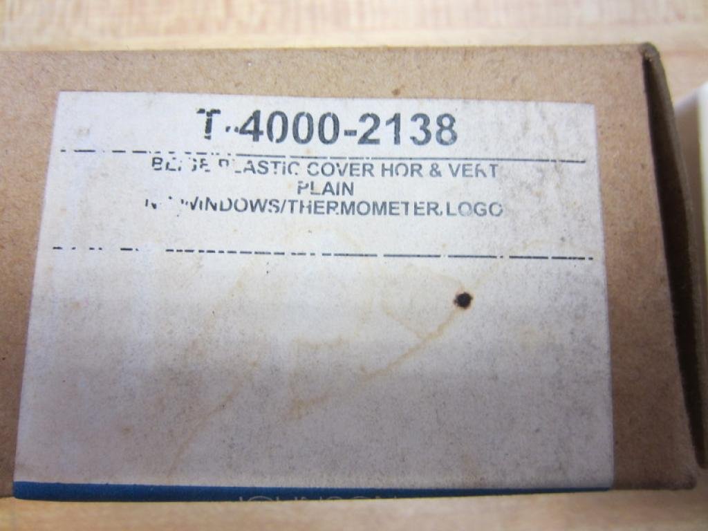 Johnson Controls T-4000-2138 Pneumatic Thermostat Cover, Beige