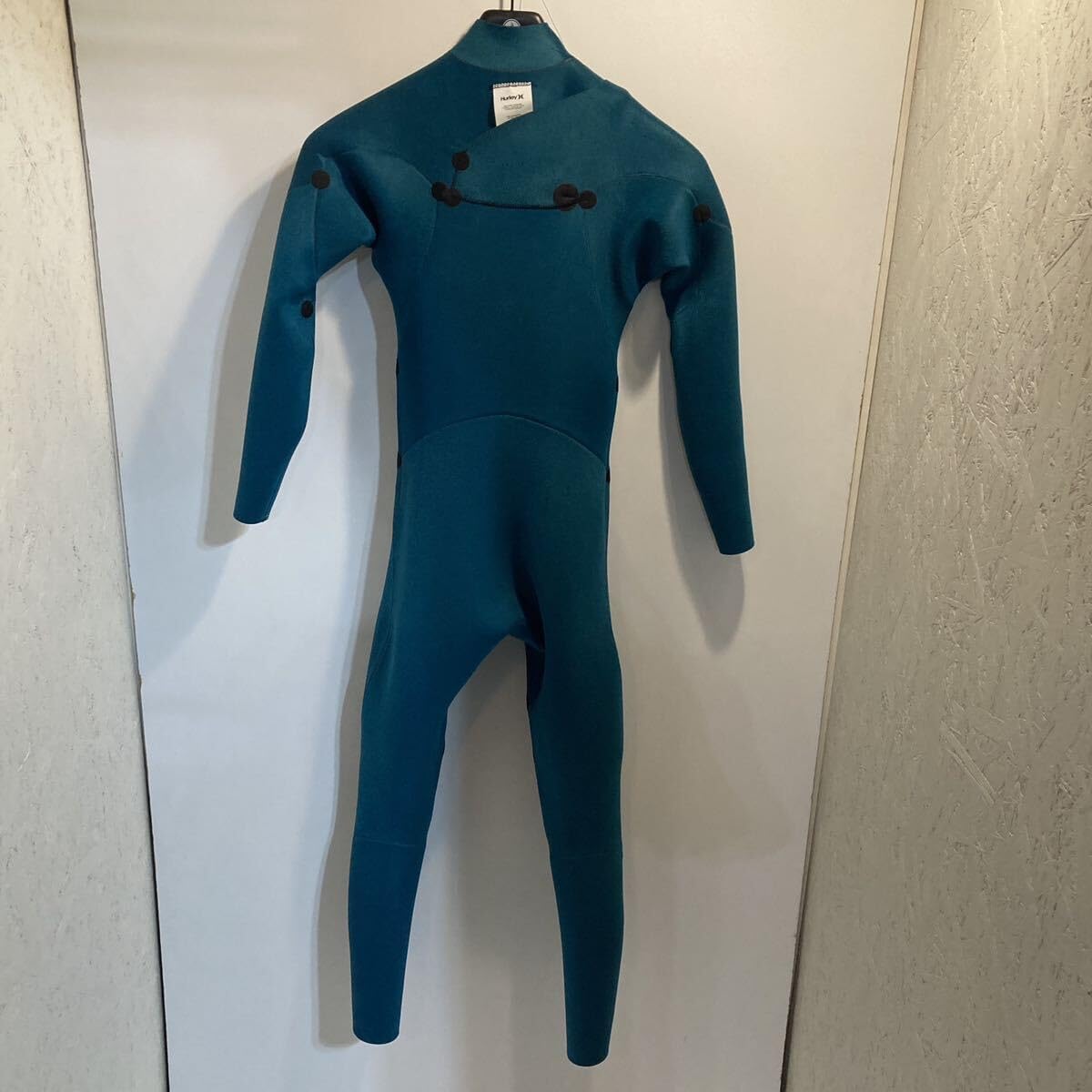 Hurley キッズ size12 フルスーツ 3/2mm 子供用 Hurley キッズ size12 フルスーツ 3/2mm 子供用 キッズ 一覧｜ Hurley