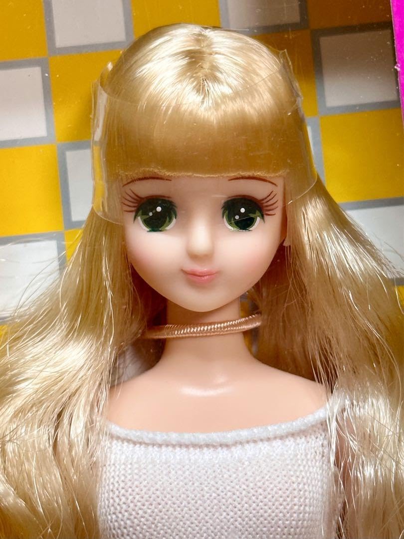 Amazon.co.jp: 旧フローラ 2019年日本橋神戸三宮共通モデル リカちゃん