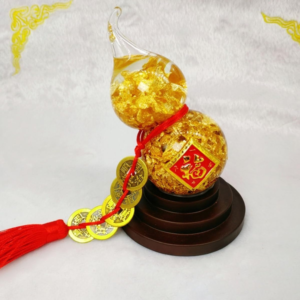 Totority Golden Crystal Gourd Decor for Desktop, Symbol of Wealth and Prosperity, Elegant Gourd-Shaped Ornament, for Office and Hotel Decoration