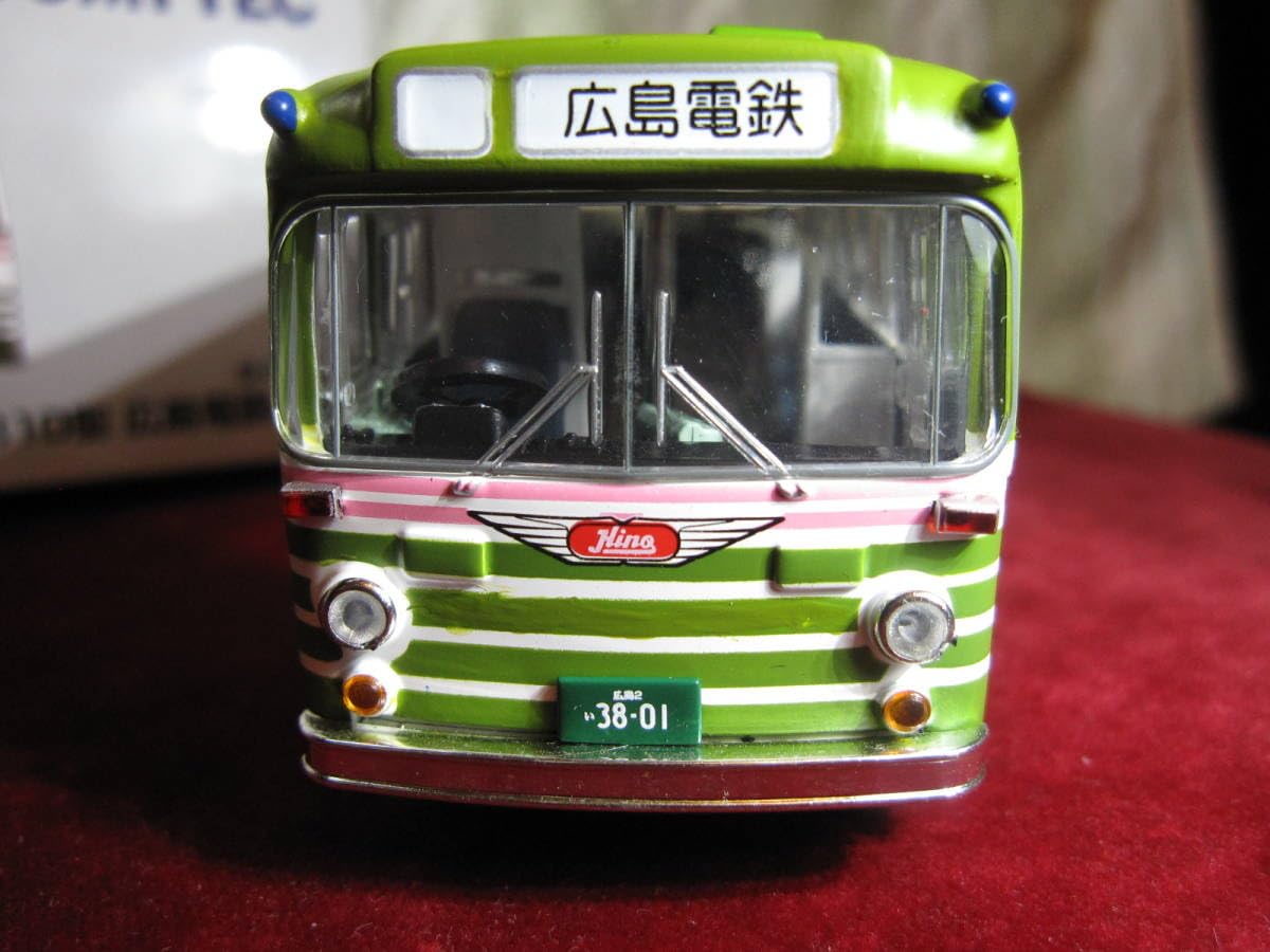 TOMICA日野RB10型　広島電鉄バス LV-23 バスモデル 1/64 1003006353186003_01_3595w.jpeg