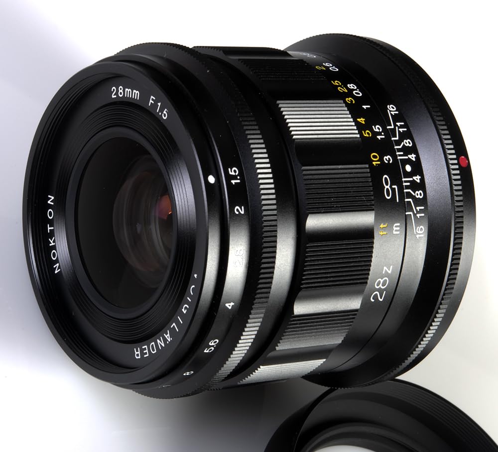 Amazon.com : Voigtlander Nokton 28mm f/1.5 Aspherical Lens for