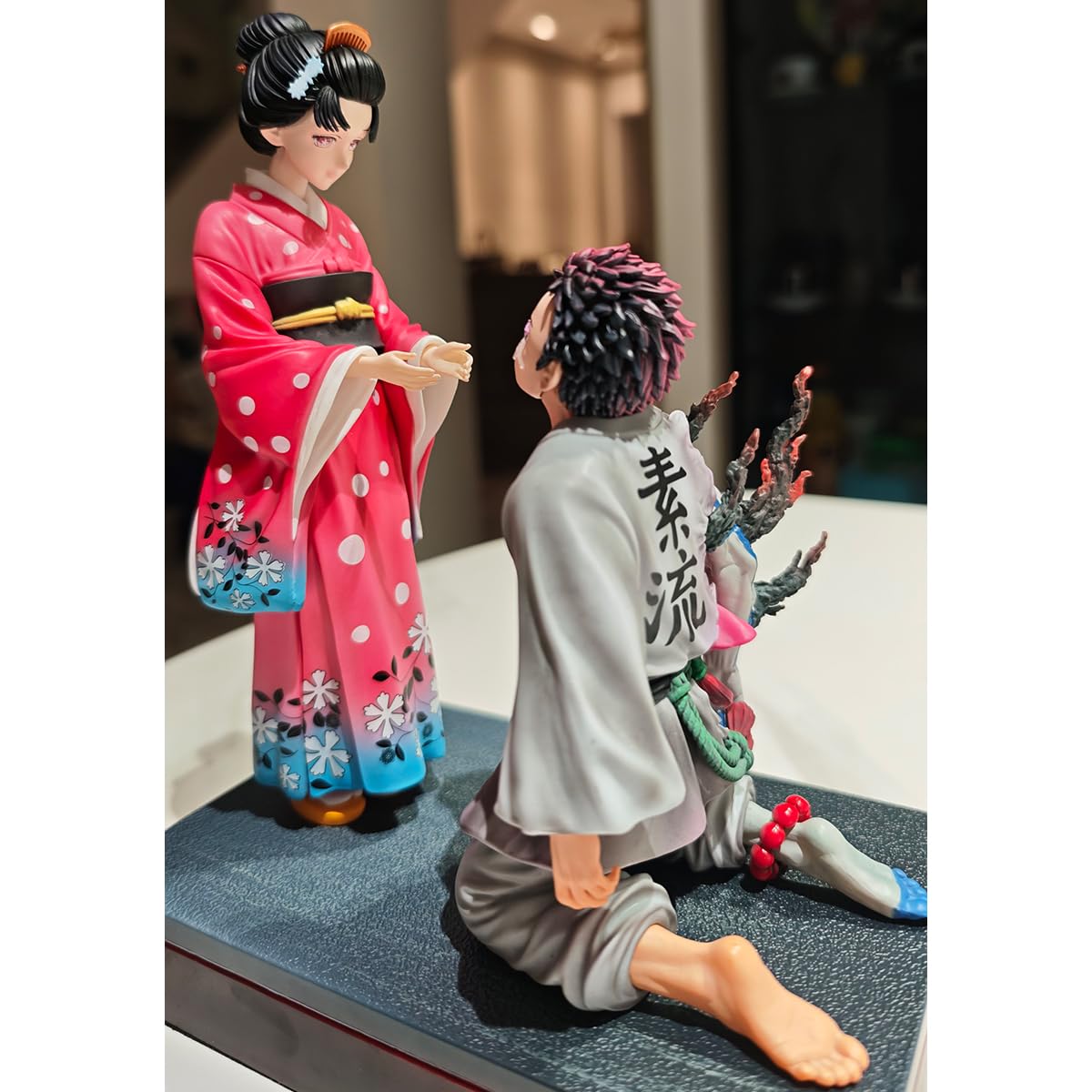 Akaza und Koyuki – Figur zum Kinostart des japanischen Anime – 1:7 PVC-Figurine