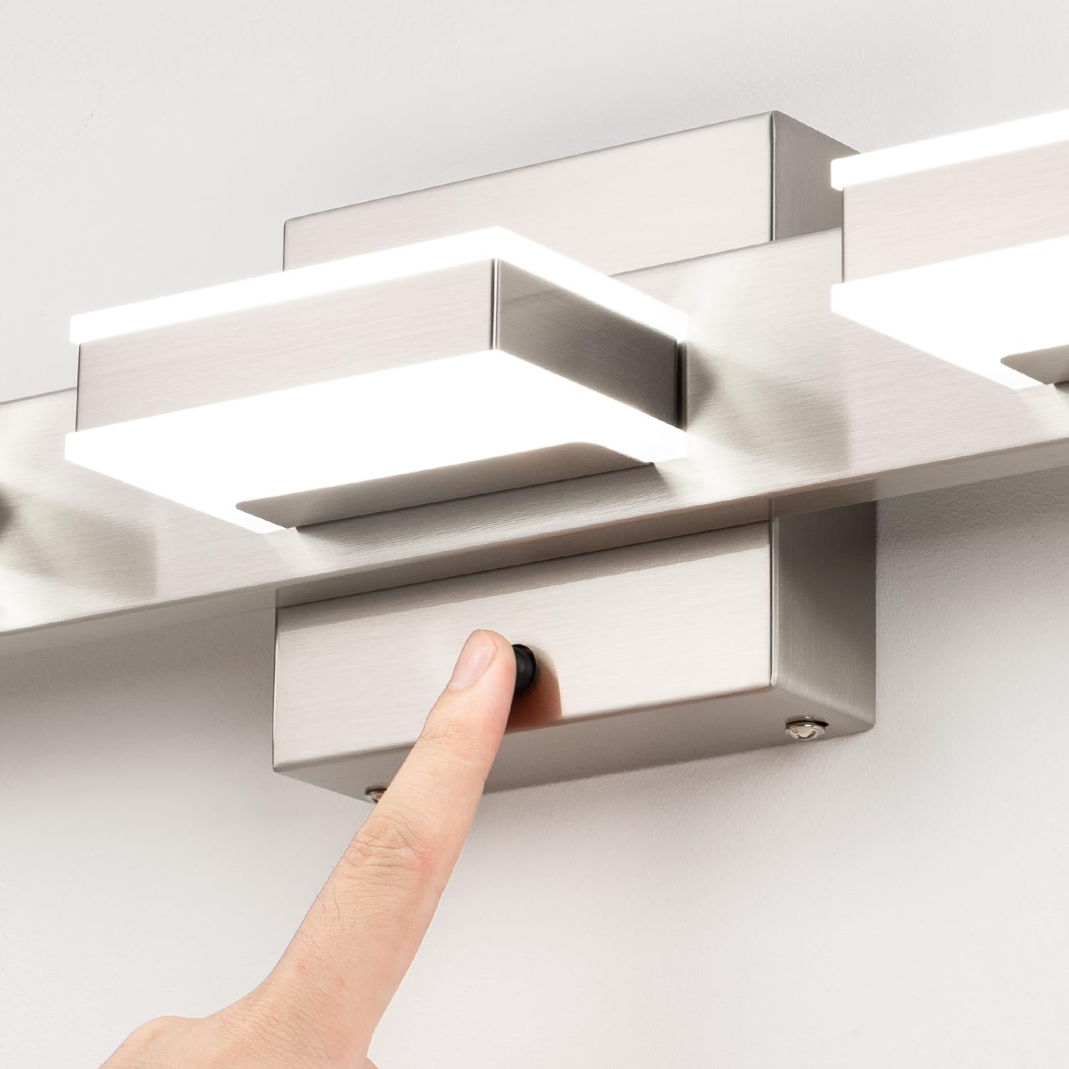 Condition photo showing New/Like New for 32" 5 light 3cct led brushed nickel bathroom vanity light fixture | over mirror,bathroom lighting,3000k/4000k/5000k ,dimmable,rust-resistant,moisture-resistant,acrylic shade,wall mount