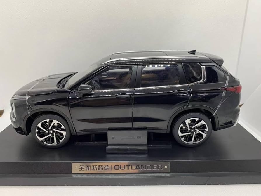 Amazon | 三菱特注 1/18 三菱 アウトランダー MITSUBISHI