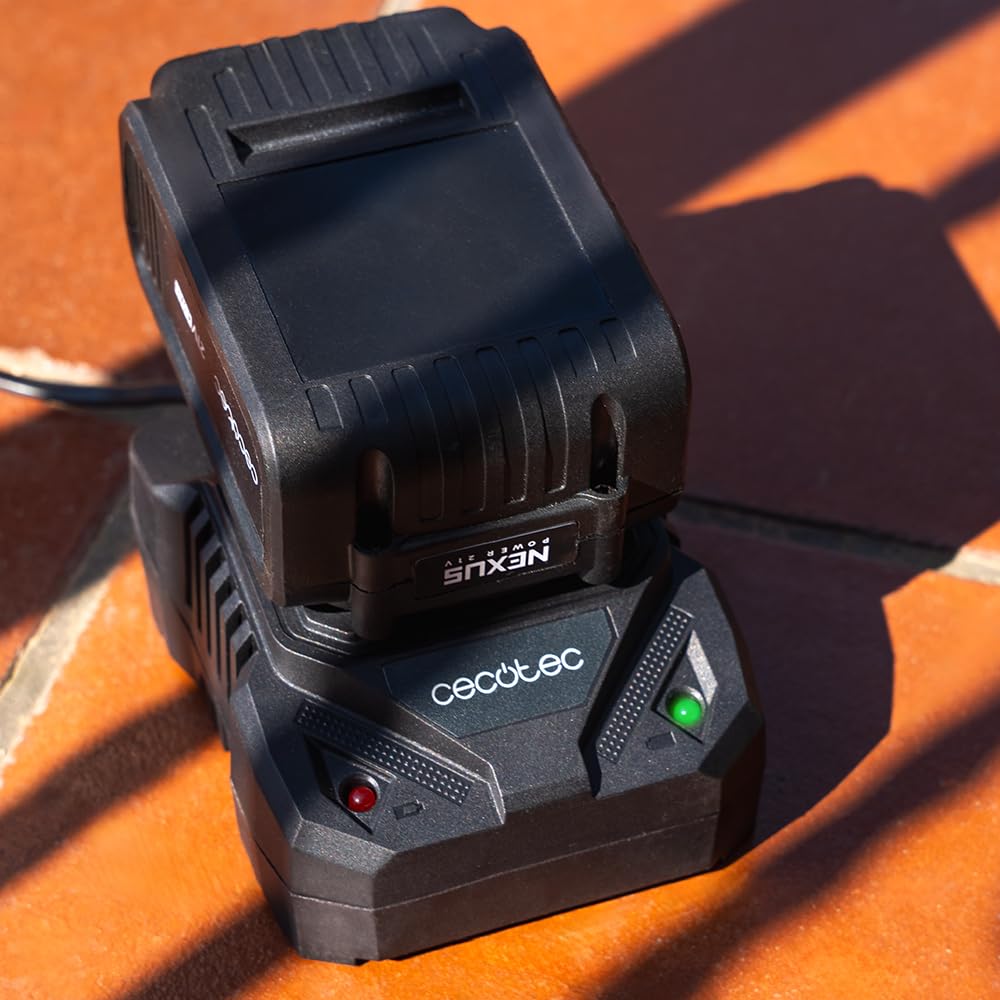 Cecotec Soffiatore di Foglie a Batteria 21V Airforce 2in1 Multifunction. 3000W, Velocità fino a 300km/h, Volume fino a 800m³/h, Velocità Regolabile, Leggero, Include Tubo Lungo e Tubo Largo