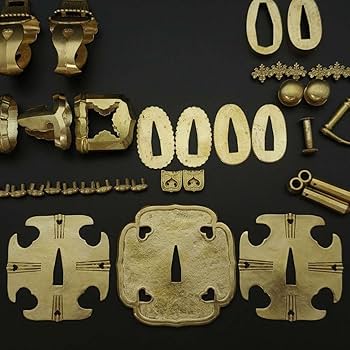 太刀金具　太刀拵　五三の桐　刀鍔目貫はばき切羽目釘鐺柄鞘　金具　金工品　刀剣美術 Amazon.co.jp: 太刀金具 太刀拵 五三の桐 刀鍔目貫はばき切羽