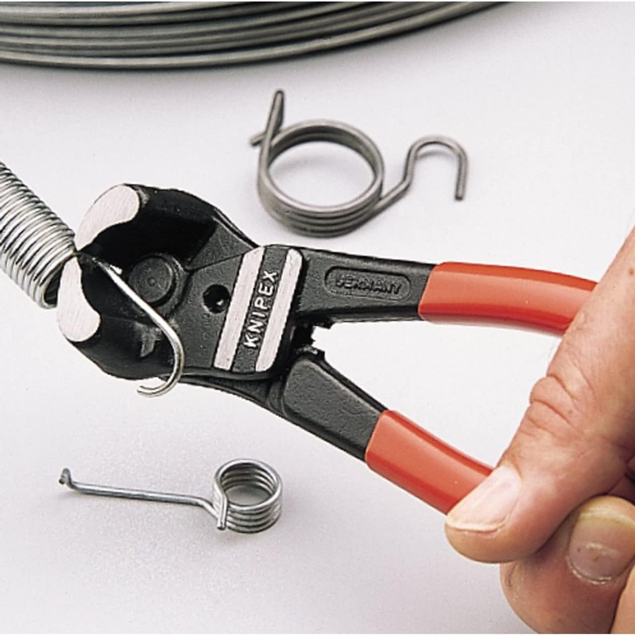 Knipex 54220 Extra High Leverage End Cutting Nippers 200 mm