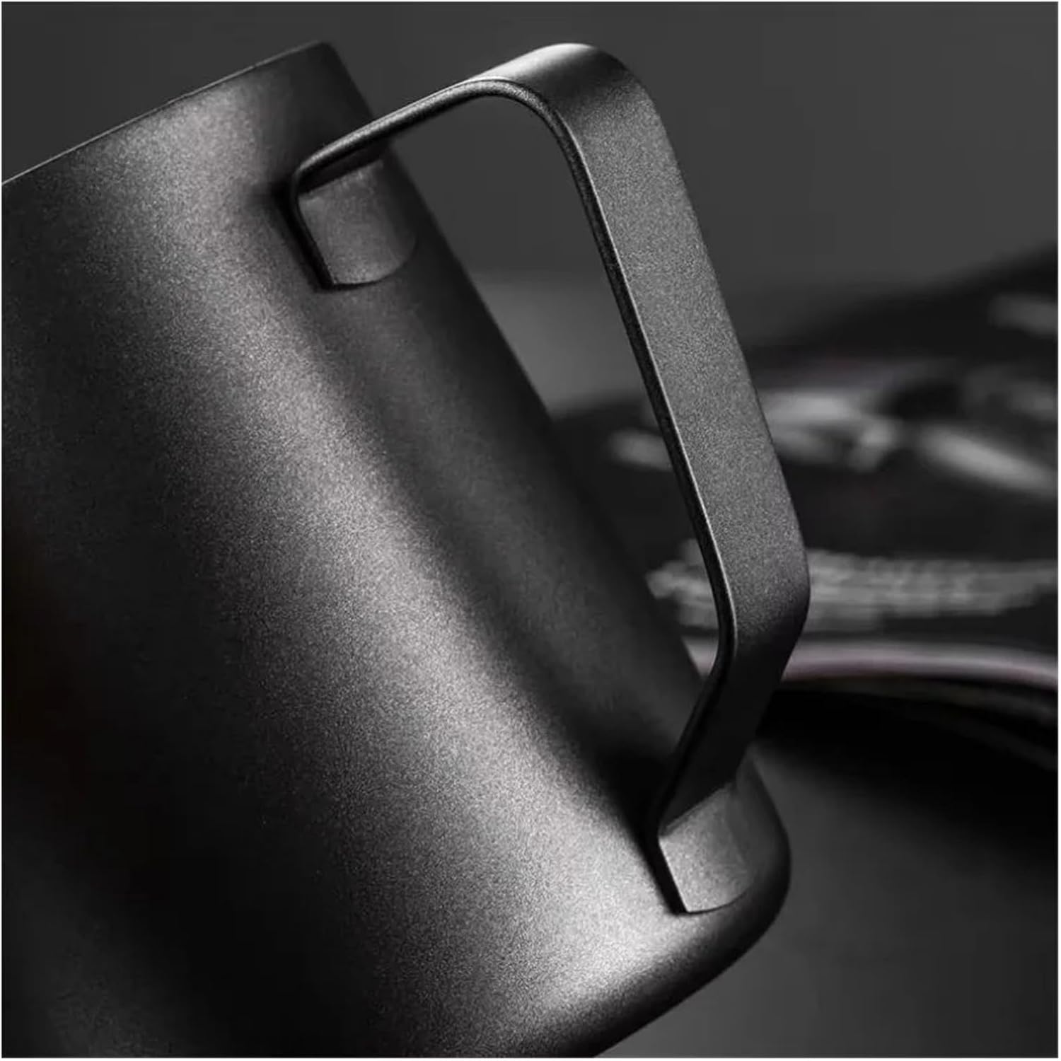 600ml Black Matte Milk Frothing Pitcher Latte Cappuccino Coffee Tool Jug
