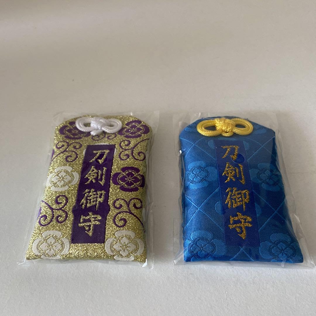 Amazon.co.jp: 刀剣乱舞 お守り セット : おもちゃ