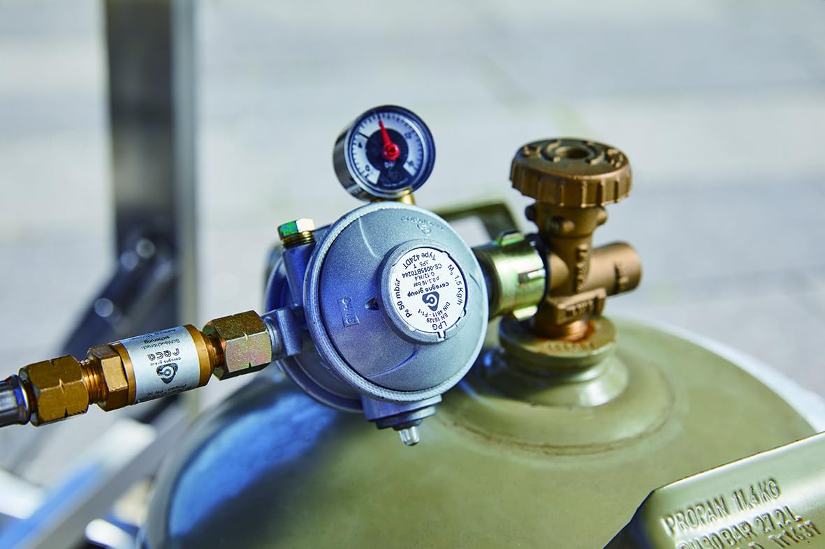 METRO Professional Gas-Heizstrahler GHP5000G (76 x 218 cm, 8kW), Terrassenheizer aus Edelstahl, Heizpilz, stufenlose Regulierung, hocheffizienter Ökobrenner, Transporträdern, Umkippsicherung (silber)