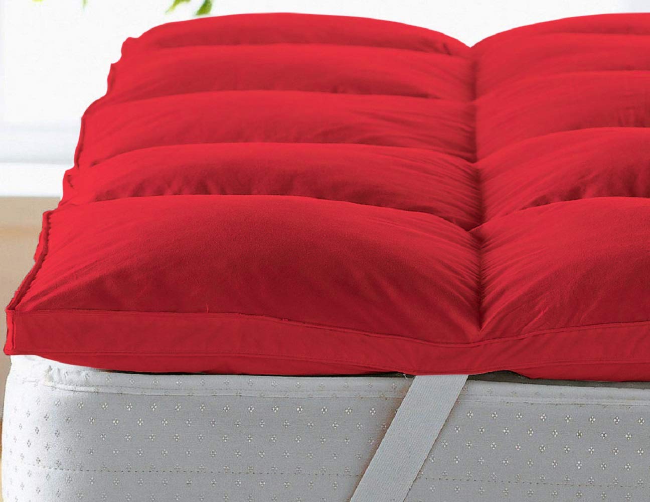 See full amazon price history chart for AVI Soft 5D Spiral 2500 GSM Microfiber Mattress Topper King Size Bed, Extra Thick Cooling Mattress Padding for Back Pain, Cotton Top & Bottom with Elastic Bands, Red, 72x75 Inches AVI Soft 5D Spiral 2500 GSM Microfiber Mattress Topper King Size Bed, Extra Thick Cooling Mattress Padding for Back Pain, Cotton Top & Bottom with Elastic Bands, Red, 72x75 Inches (B07YDB5VCP) Amazon Price History, Amazon Price Tracker