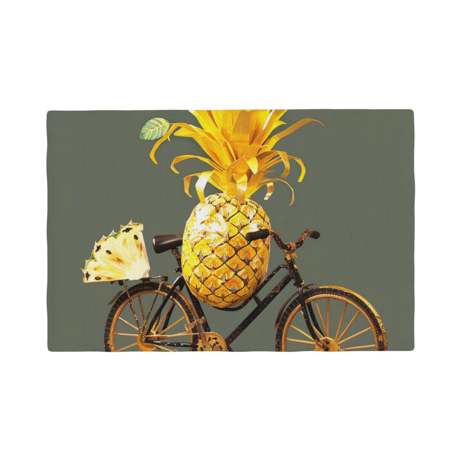 Pineapple Print Placemats Set, Heat Resistant Washable Placemat 12x18in Table Mats for Party Kitchen Dining Table Decoration Indoor Outdoor, Four Pieces