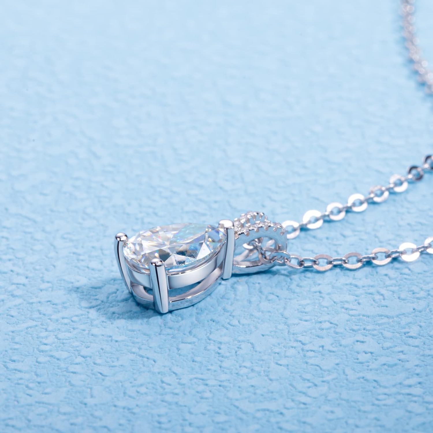 Pear Cut Moissanite Pendant Necklace for Women 2.5CT D Color VVS1 Gold Plated 925 Sterling Silver Necklace with Certificate of Authenticity - Image 4