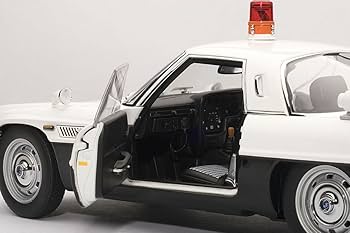 Amazon.co.jp: AUTOart 1/18 マツダ コスモ スポーツ ポリスカー (広島