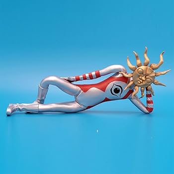 Amazon | ｢タローマン｣ベンダブルアクションフィギュア TAROMAN【正規