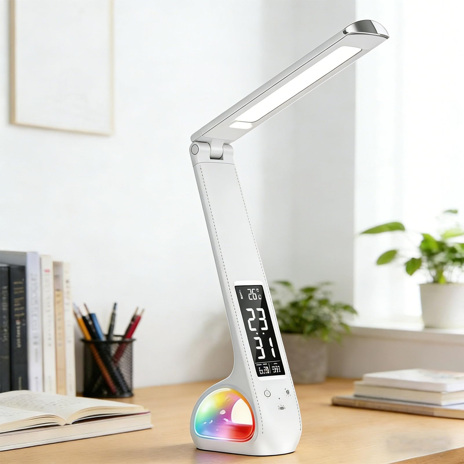 Bewinner Lampada da Scrivania a LED con Orologio, Lampada da Lettura Pieghevole 3 in 1, Luce Ambientale RGB, Sveglia Ricaricabile con Attenuazione Tattile da 1200 MAh, da Tavolo per Camera da Letto,