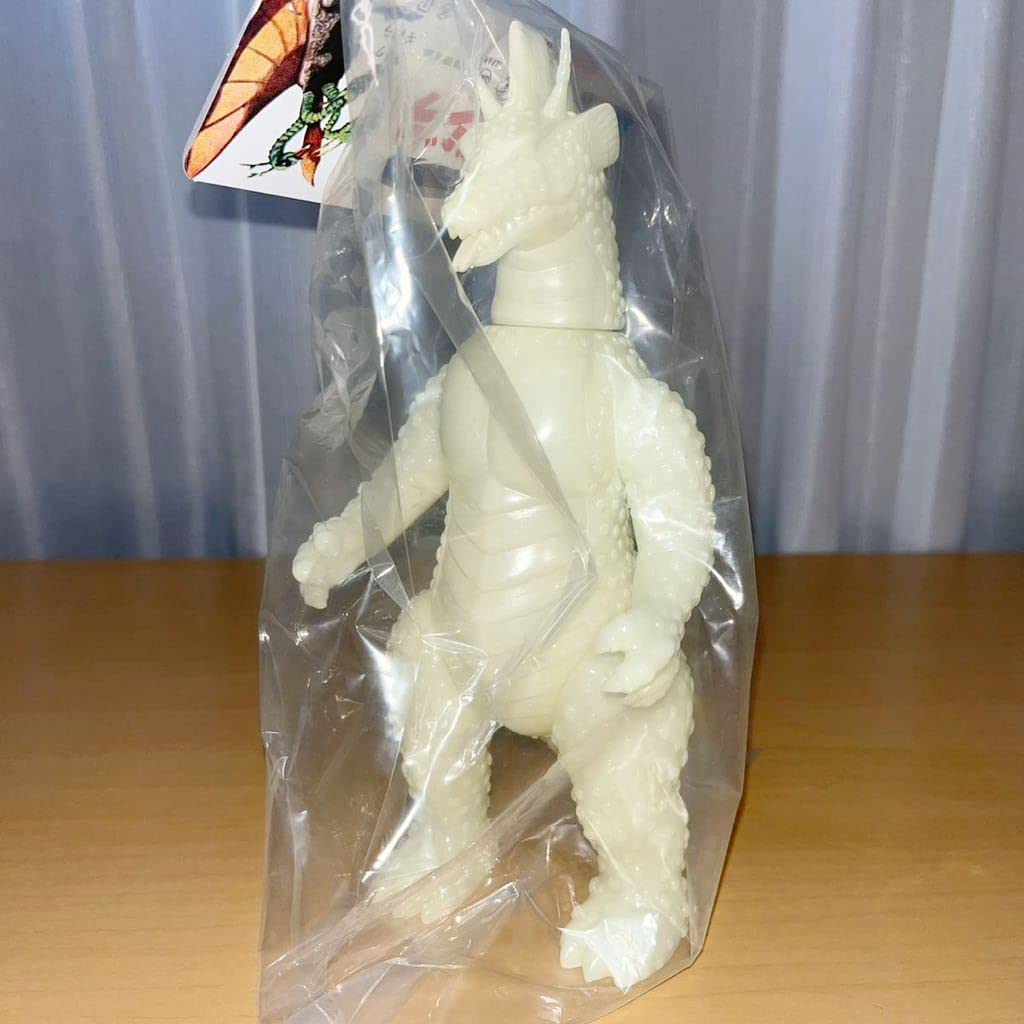 Amazon.co.jp: チタノザウルス 350 GID 蓄光 未塗装マルサン メカ の  