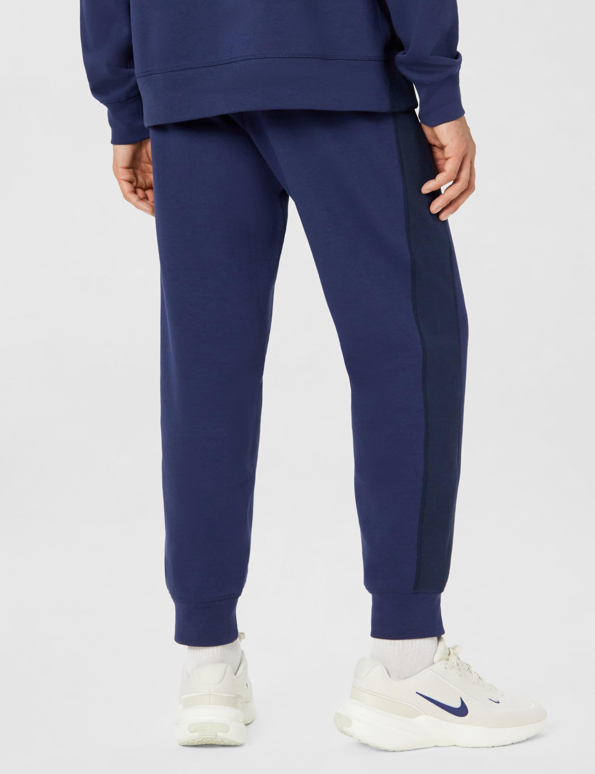 NIKE Club Varsity Jogger - Jogger College Mężczyźni