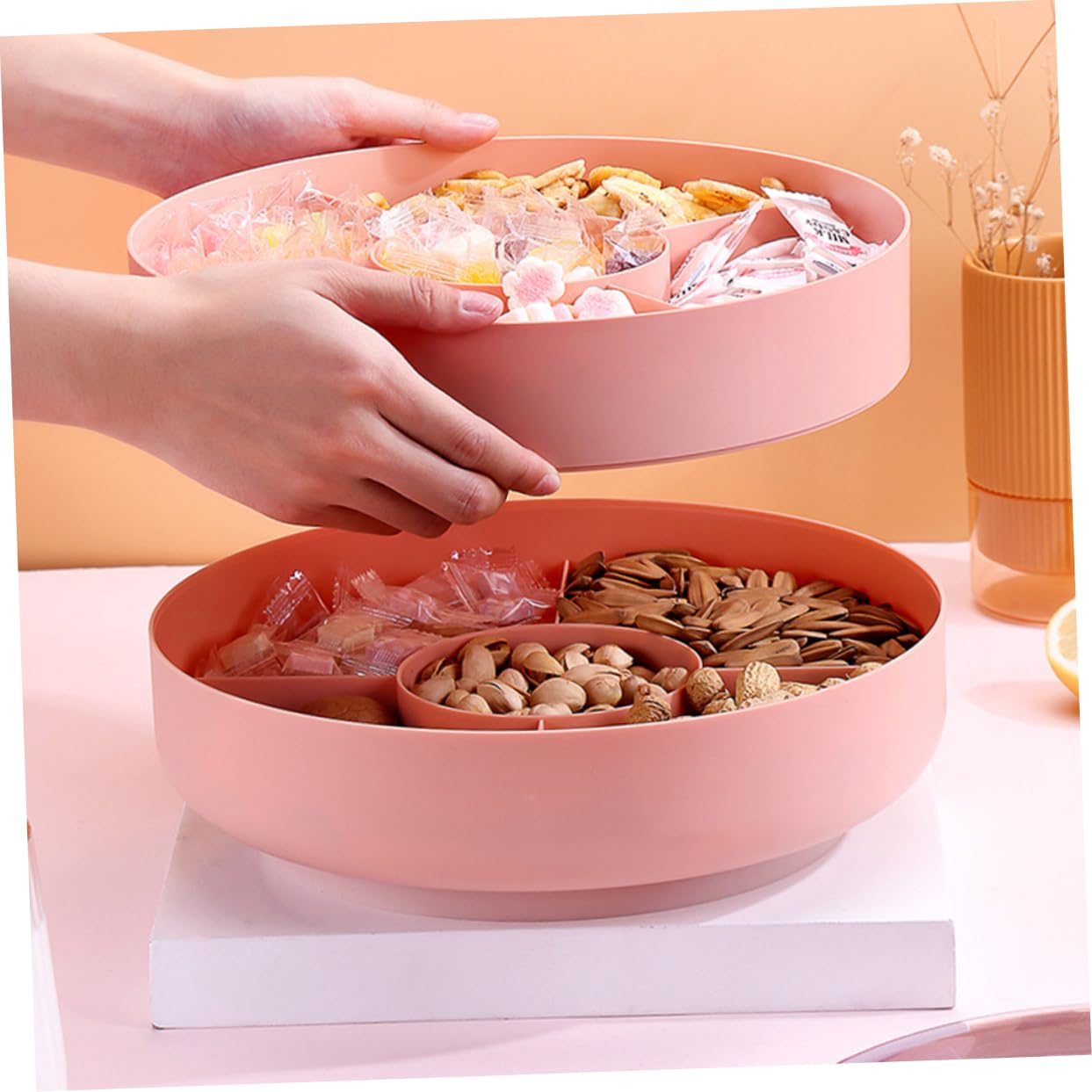 COLLBATH Candy Box Rotating Snack Serving Tray Fruit Tray Party Candy Dish Food Container Candy Serving Container Tray with Lid Clear Tray Round Tray Mini Fruit Candy Tray Plastic Pink