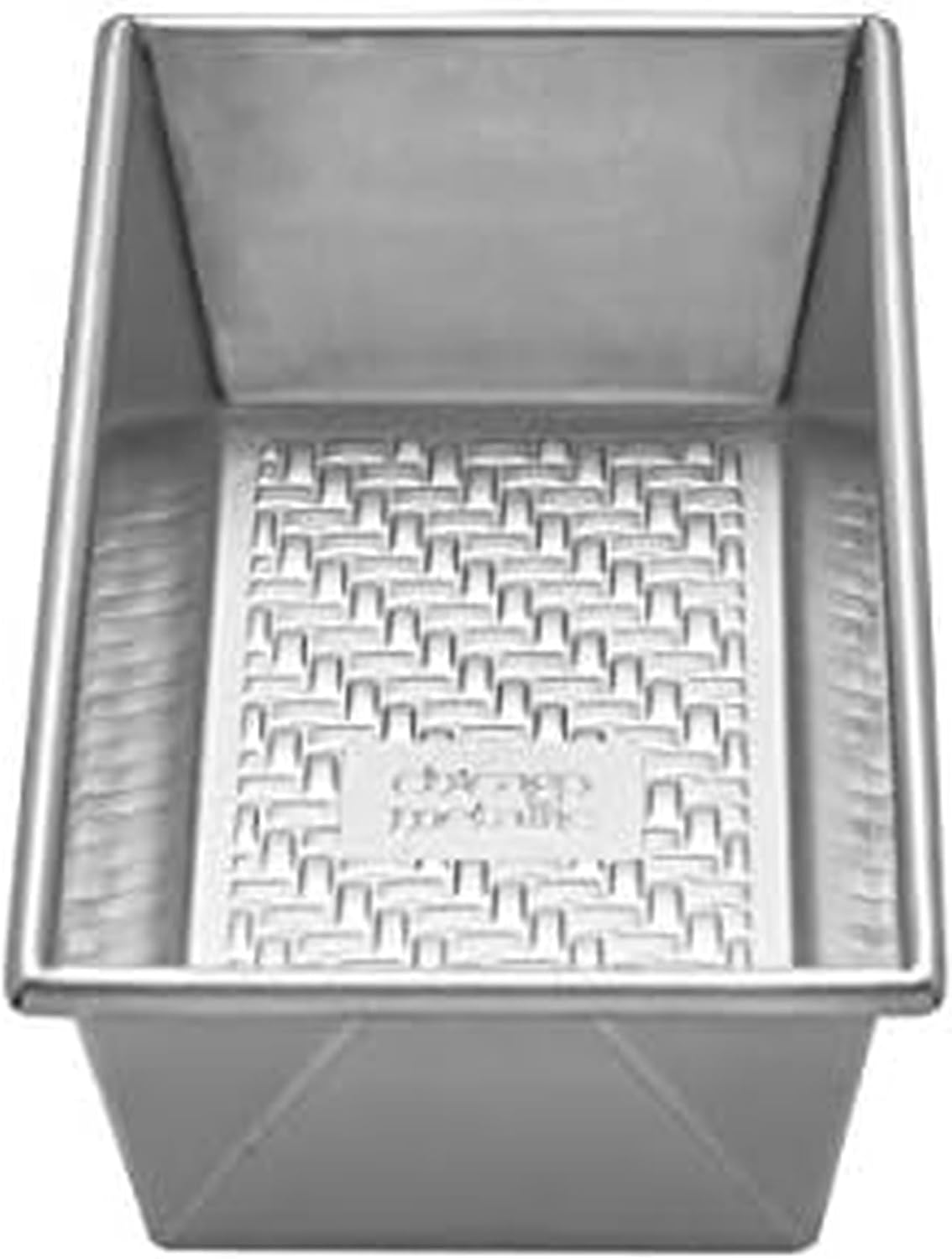 Chicago Metallic 5237969 Uncoated Textured Aluminum 1-Pound Loaf Pan, 9" -by-5", Silver