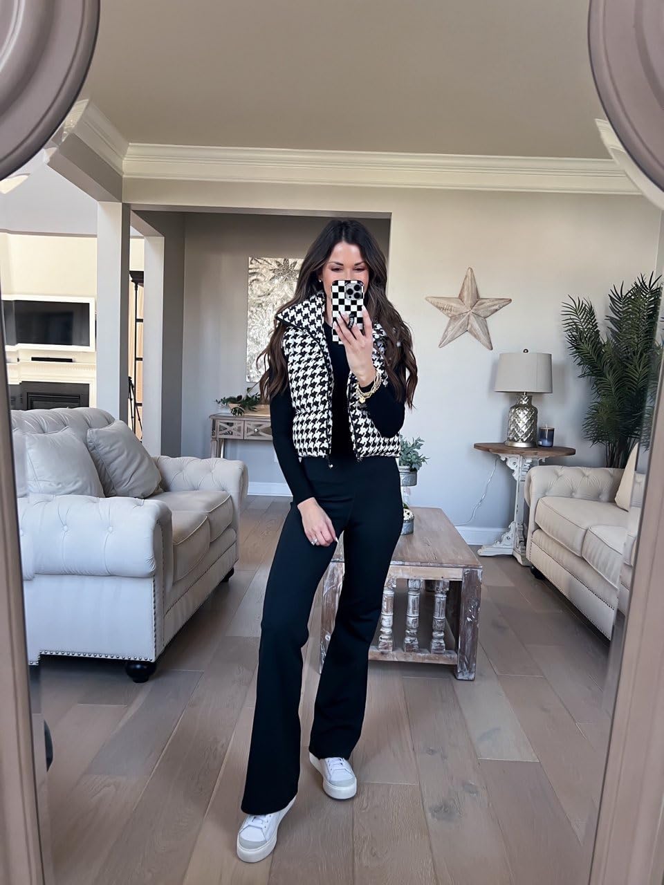 JZC Women's Crop Puffer Vest Lightweight Sleeveless Jacket 2025 Fashion Winter Outerwear Padded Gilet - Image 5