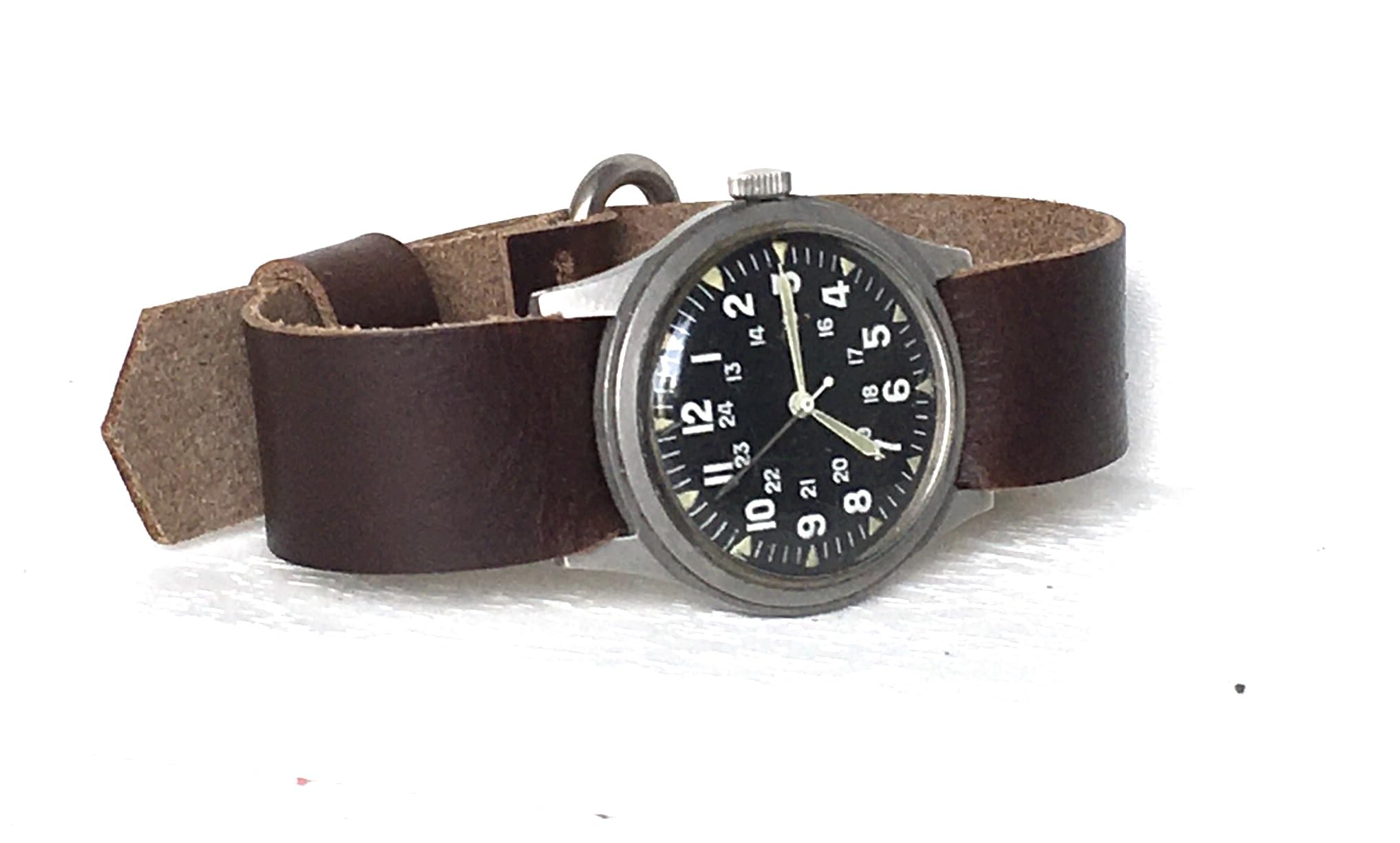 WatchChas22mm wide Horween Chromexcel One-piece Leather Strap Military Style Artisan Made