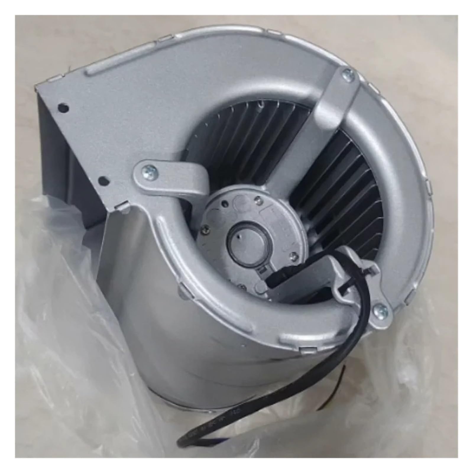 EGTDSFGJA D2E133-AM47-65 Industrial Axial Cooling Fan