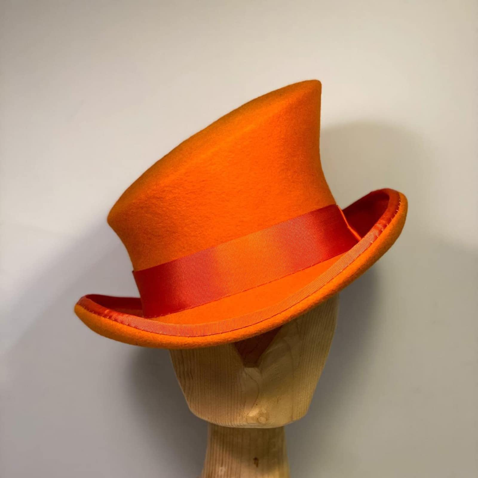 Sombrero de cilindro asimétrico de lana para hombre y mujer, sombrero de vapor punk para hombres, sombrero de copa unisex, sombrero decorativo de invierno, naranja, Talla única