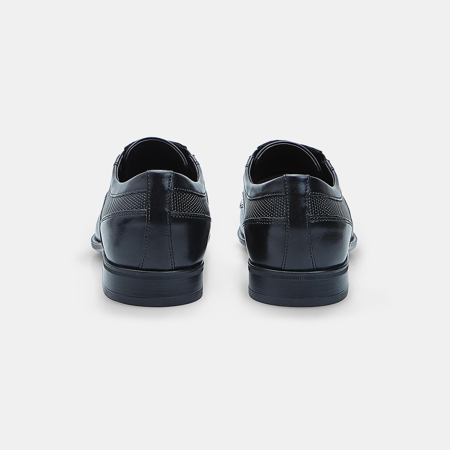 BATA Stringate derby in pelle da uomo elegante e classiche