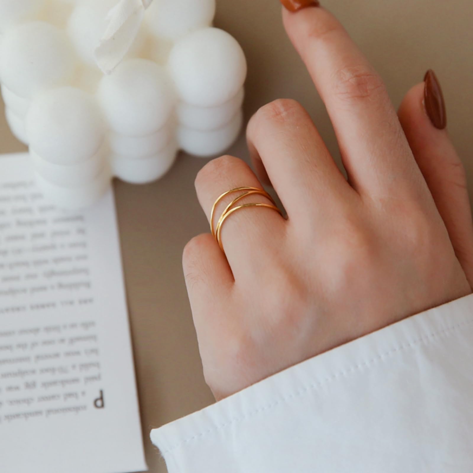 Anillo de ansiedad para mujeres y hombres, anillos apilables entrelazados de triple fila, chapado en oro de 14 quilates y acero inoxidable que no se deslustra, 9, Metal, Sin piedras preciosas 5