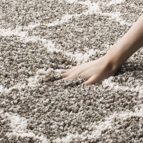 Image of 1.5x3 feet Soft Runner Rug for Living Room and Bedroom, Modern Indoor Floor Carpet with Non-Slip Backing, Comfortable Decorative Home Decor Rug, Easy Clean & Durable- (Grey M II, Rectangular)