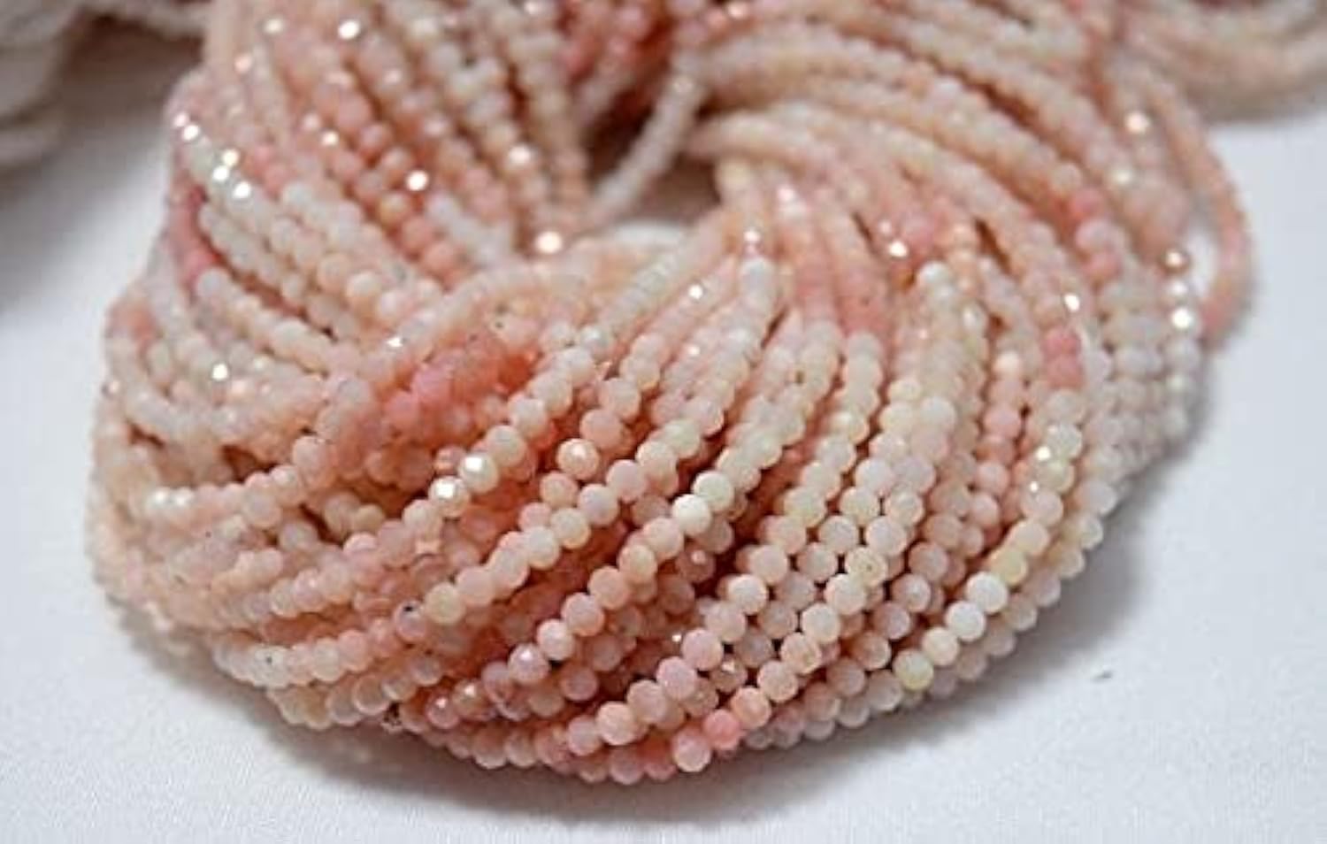Opale rose pierre gemme LKBEADS pour créer vos bijoux d'été