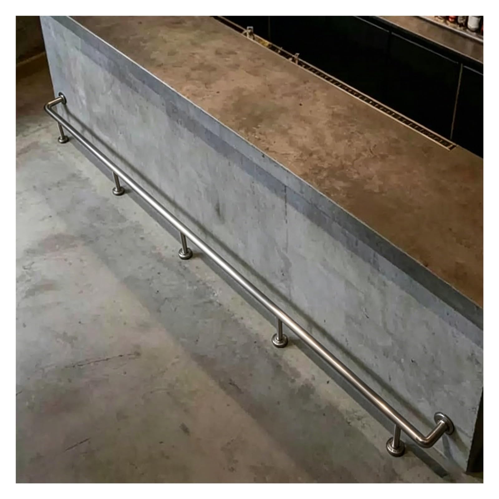 ZJKXJH Foot Rest Bar for Kitchen Island, Tubular Stainless Steel Footrest Rod for For Indoor/Outdoor Use, Customizable Island Foot Support Bar(Silver,140cm/4.6')