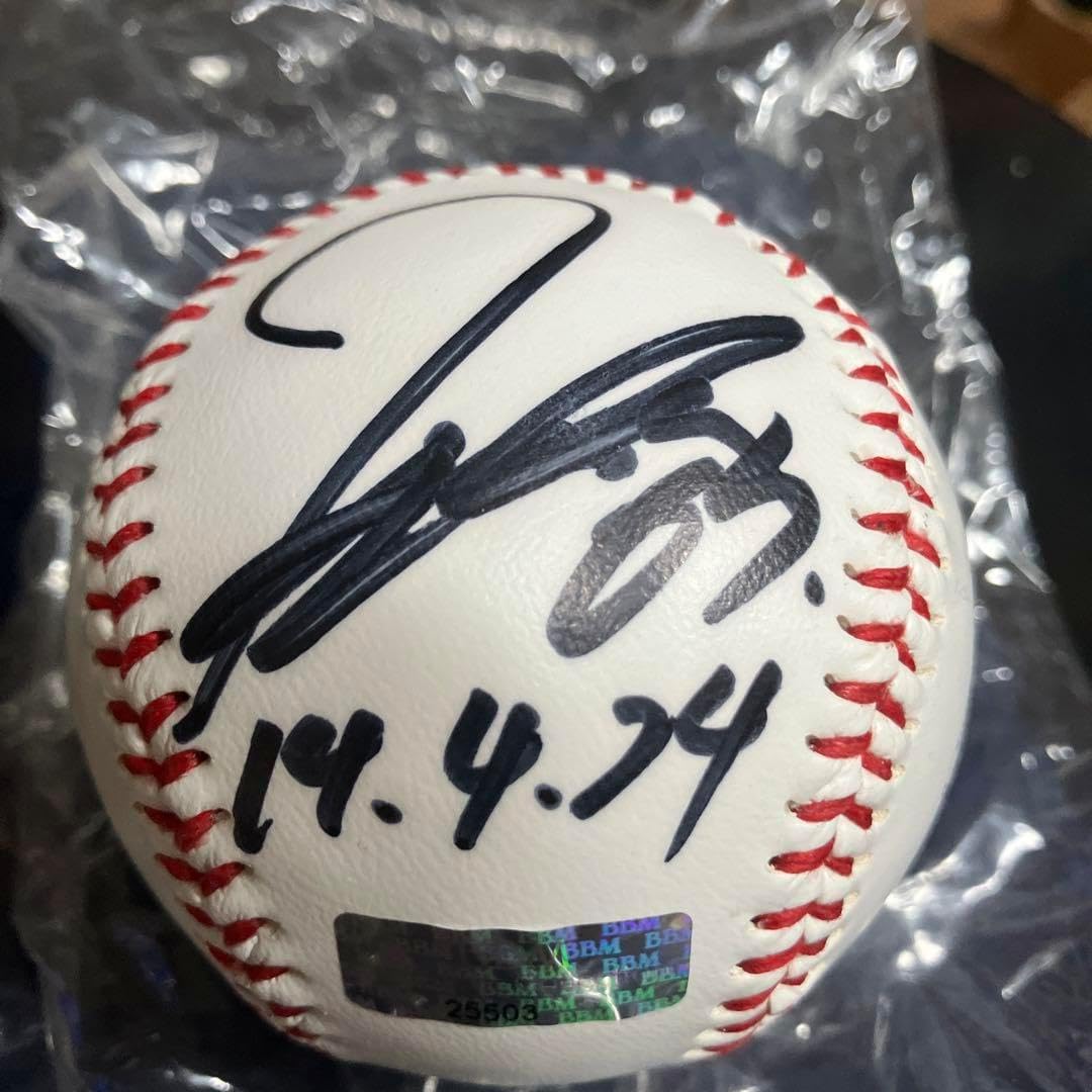 田中広輔 広島カープ 現ジャージナンバー 100個限定 直筆サインボール