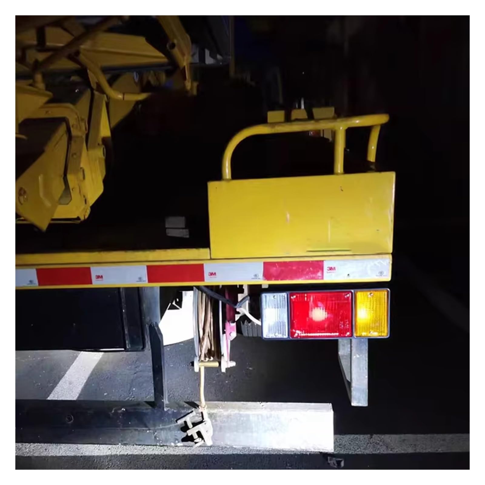 Luci posteriori Paraurti Posteriore Fanale Posteriore Stop Luce Freno Riscaldamento Lampada Di Segnalazione Per Isuzu Per NPR ELF NKR NHR NLR Camion 1987-2022 Fanale Posteriore Sinistro(Left)