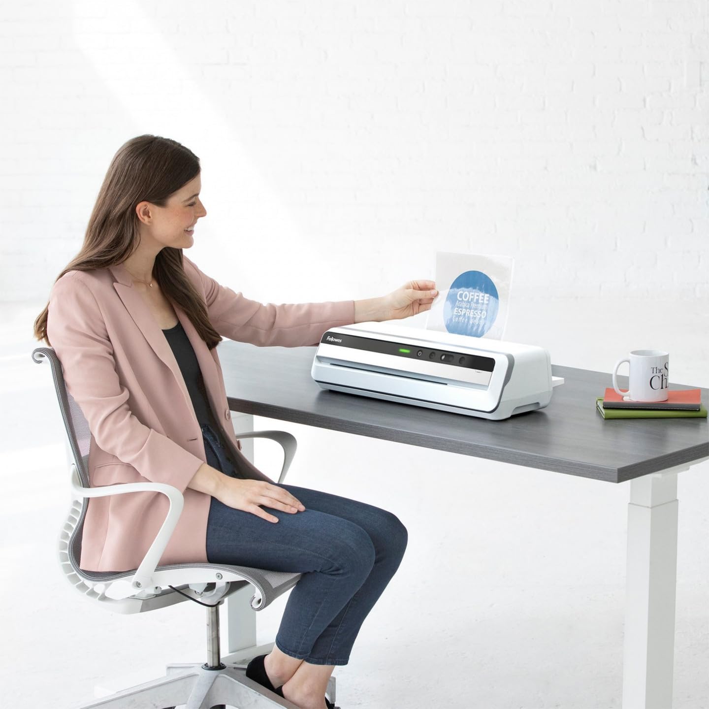 Fellowes Plastificatrice Jupiter A3 – Laminatore da ufficio completamente automatico – solo 60 secondi tempo di riscaldamento – per pellicole laminate a caldo fino a 250 mic – Funzione anti-polvere –