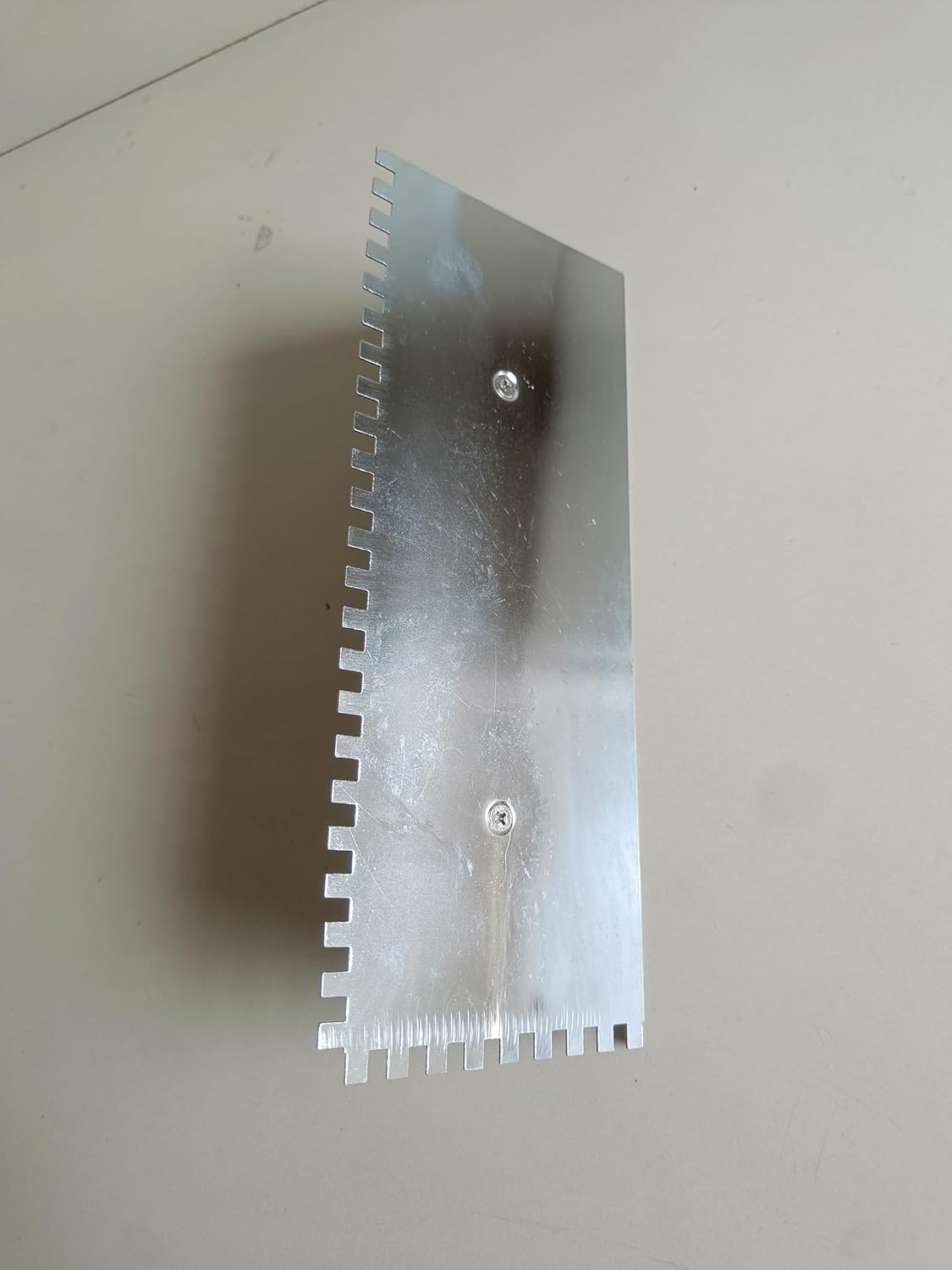 Nalmie 8 MM Notch Notch Plastic Handle Stainless Steel Trowel 2