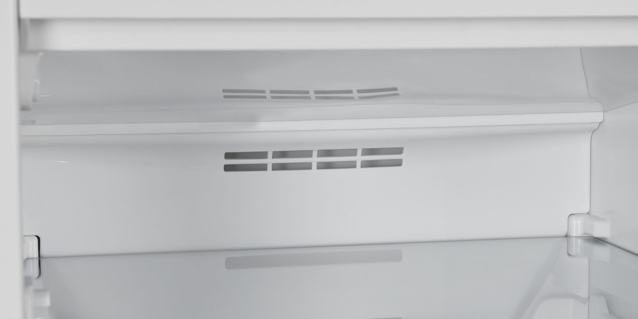 Exquisit® Congelador Vertical 204L, Color Inoxlook, Clase E, Tecnología No-Frost, Control Digital, Congelación Rápida, Puerta Reversible, Alarma Acústica Puerta Abierta, Medidas 170,0x54,5x59,5cm