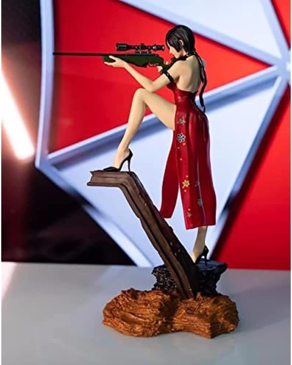 Amazon.co.jp: バイオハザードフィギュア、エイダウォンフィギュア彫像
