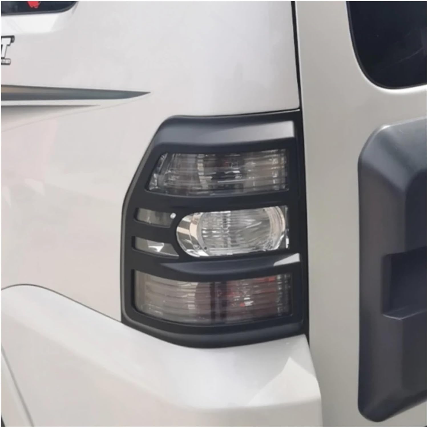 Compatible For Mitsubishi Pajero V93/V97 2007-2020 1 Pair Car Rear Tail Light Cover Exterior Modification Taillight Trim Decorative Frame(Matte Black)