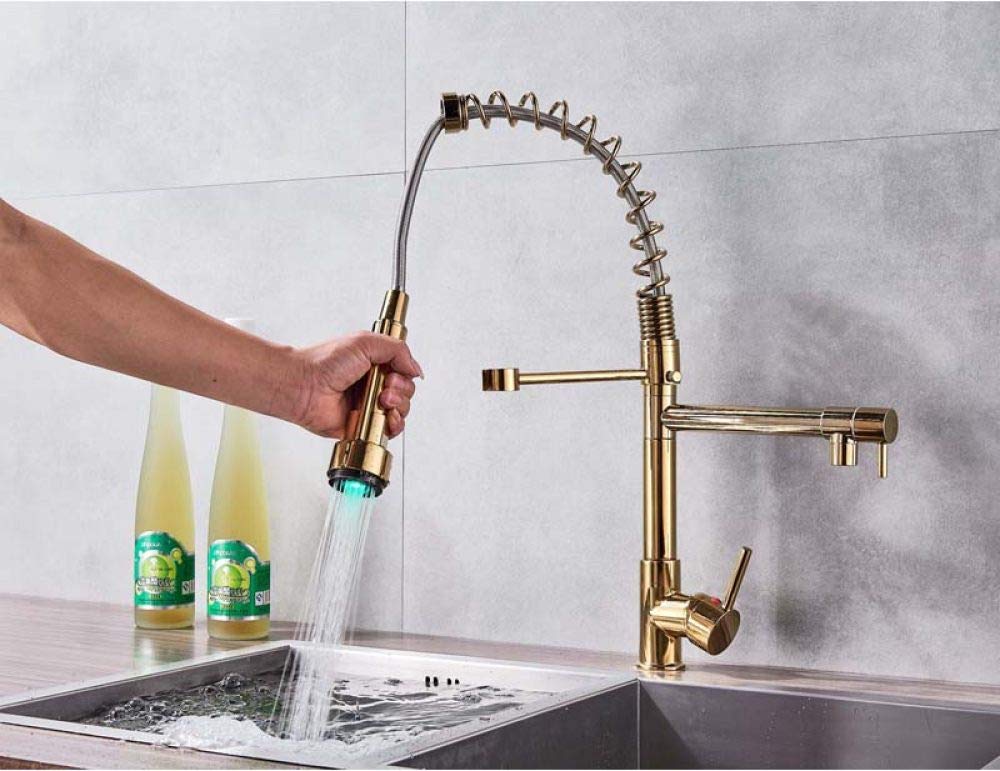 Robinet de cuisine LED pour îlot central afin de cuisiner et rincer de grands plats en famille