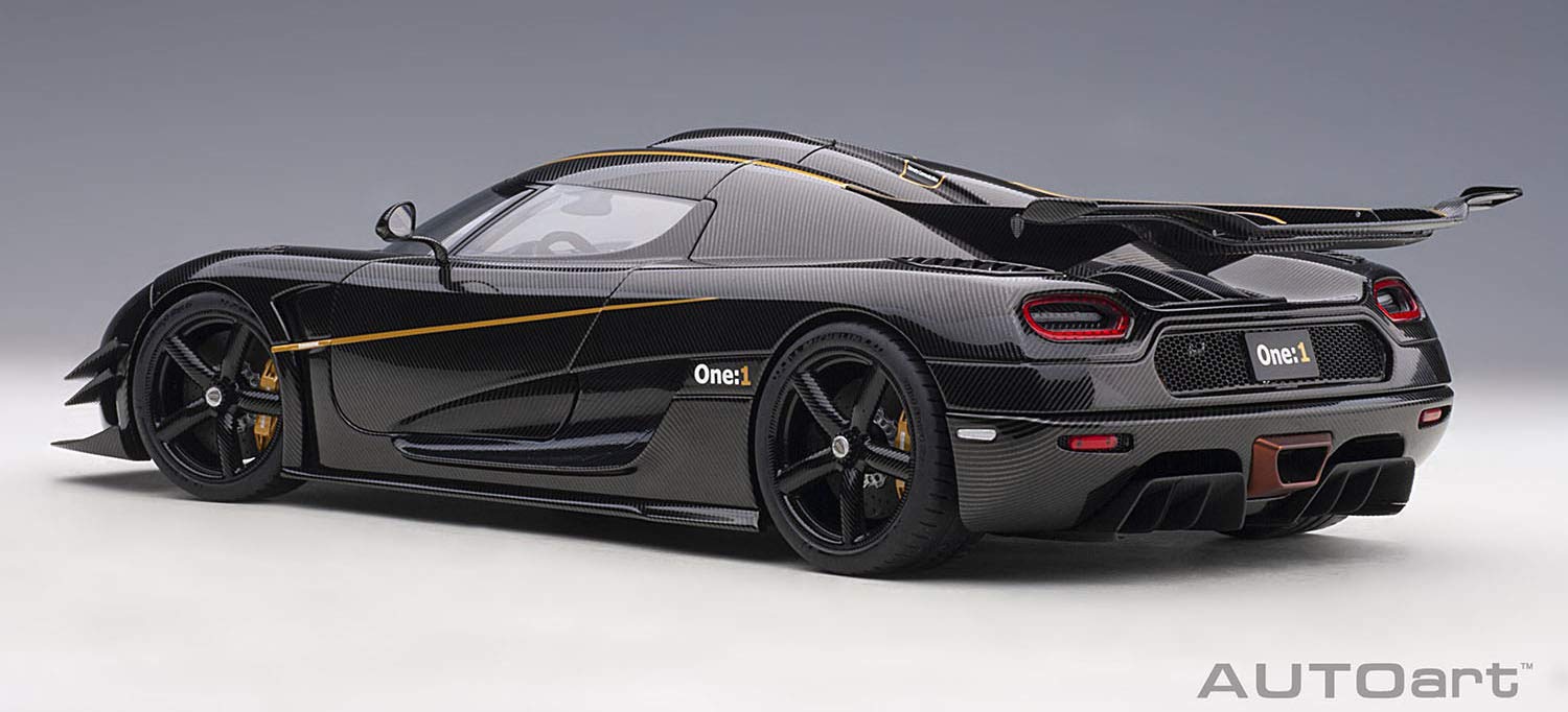 Amazon | AUTOart 1/18 ケーニグセグ One:1 カーボンブラック/ゴールド