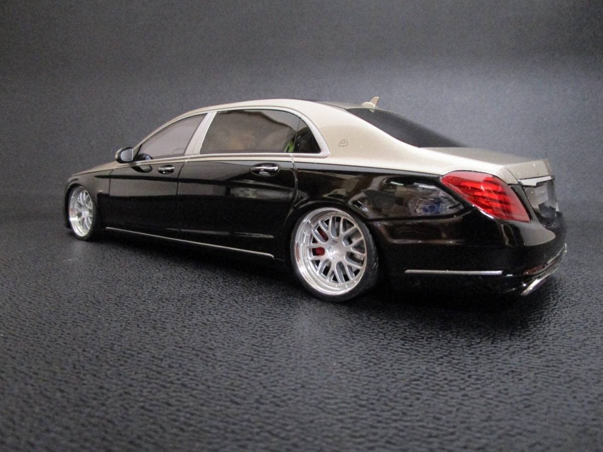 Amazon | 1/18 メルセデス マイバッハ Mercedes-Maybach S-Class S650