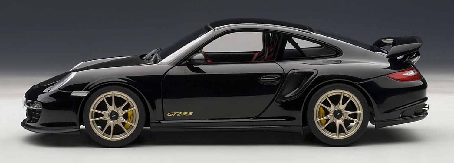 Amazon | AUTOart 1/18 ポルシェ 911 (997) GT2 RS (ブラック) 完成品