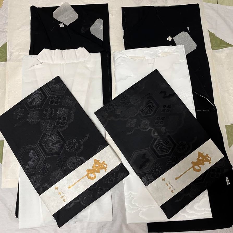 新品未使用 しつけ付き 着物 喪服セット正絹 新品未使用 しつけ付き 着物 喪服セット正絹