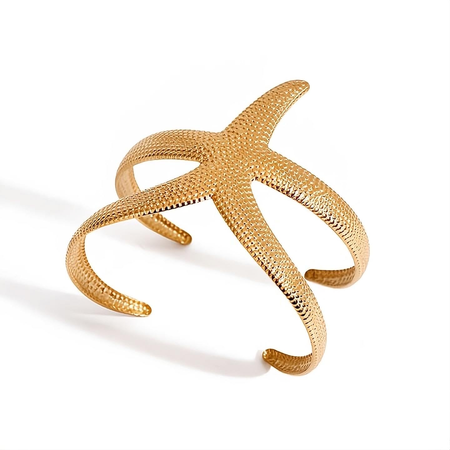 Brazalete Dorado de Estrella de Mar para Mujer - Diseño Elegante y Ajustable, Brazalete de Verano Grueso, Acero Inoxidable Baño de Oro, Ideal para Playa y Ocasiones Especiales, Pulsera dorada.