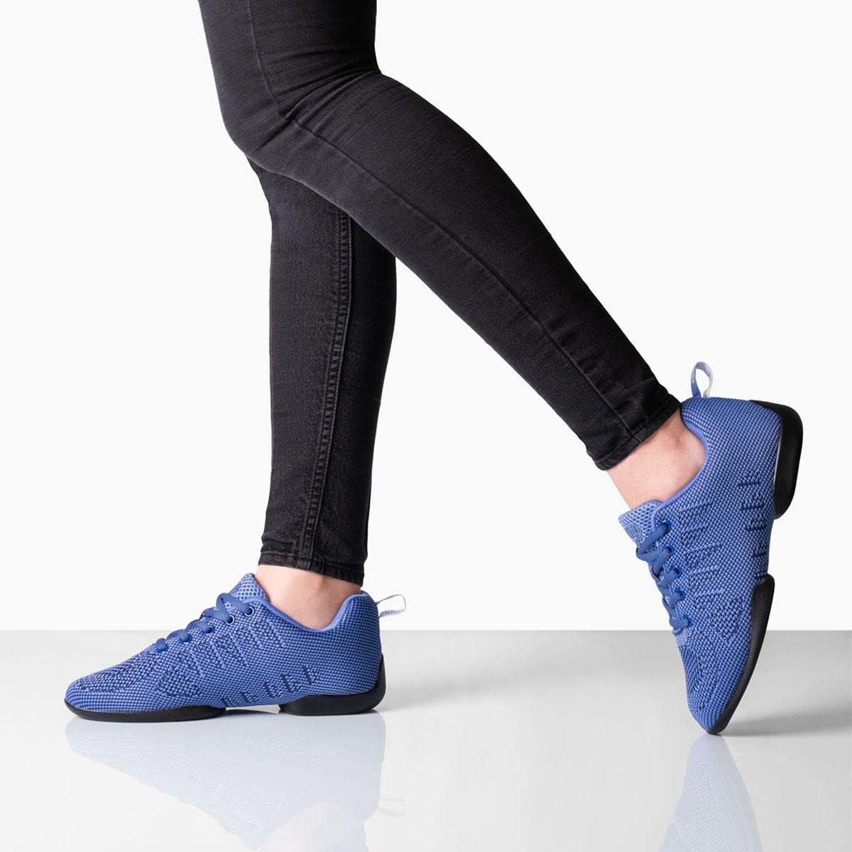 Anna Kern Suny Dance Sneakers 185 Bold – Knit Capri blu – Larghezza normale – tacco da 1 cm – Suola in PU divisa