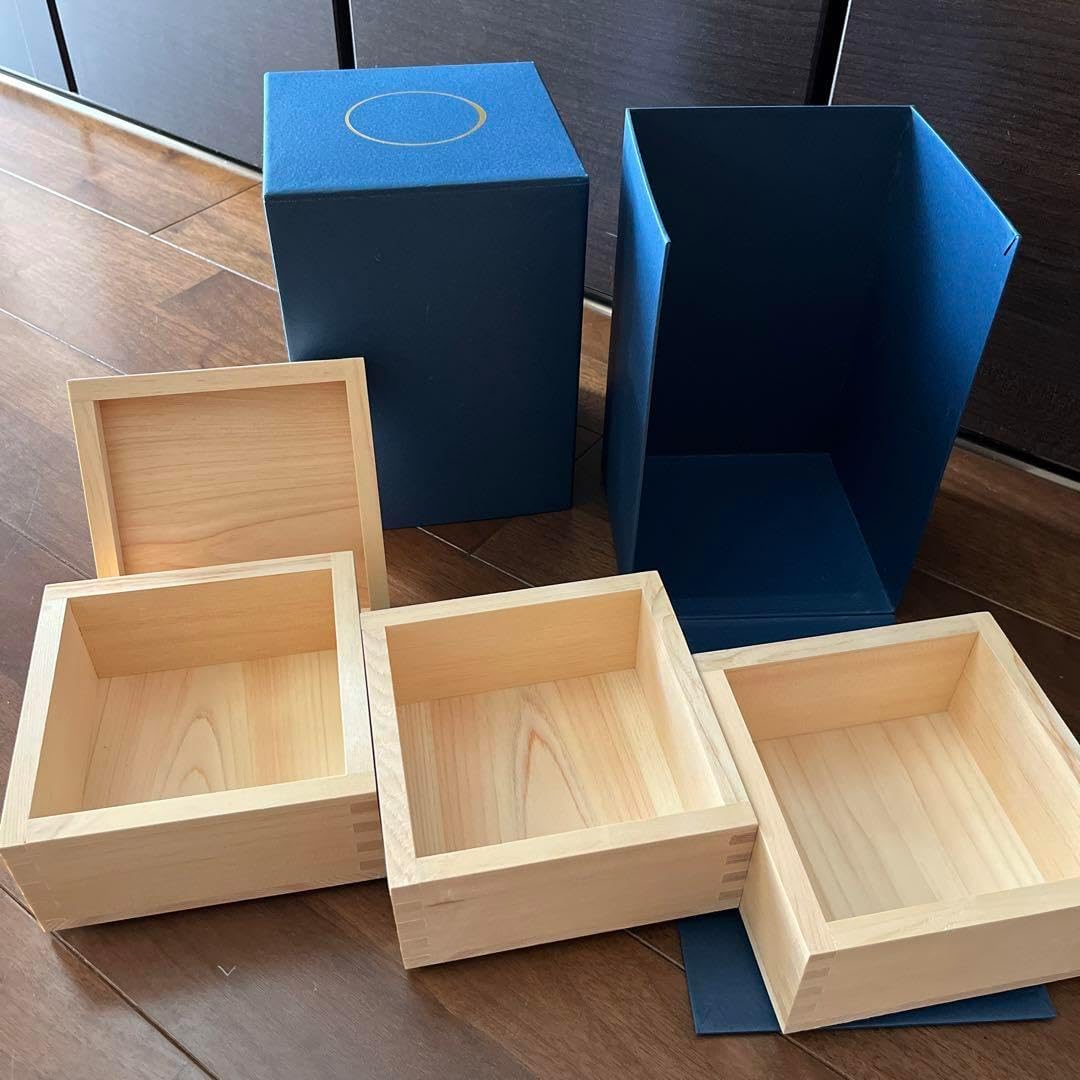 茅乃舎 国産檜枡重 お重のみ 商品のご紹介 | 久原本家