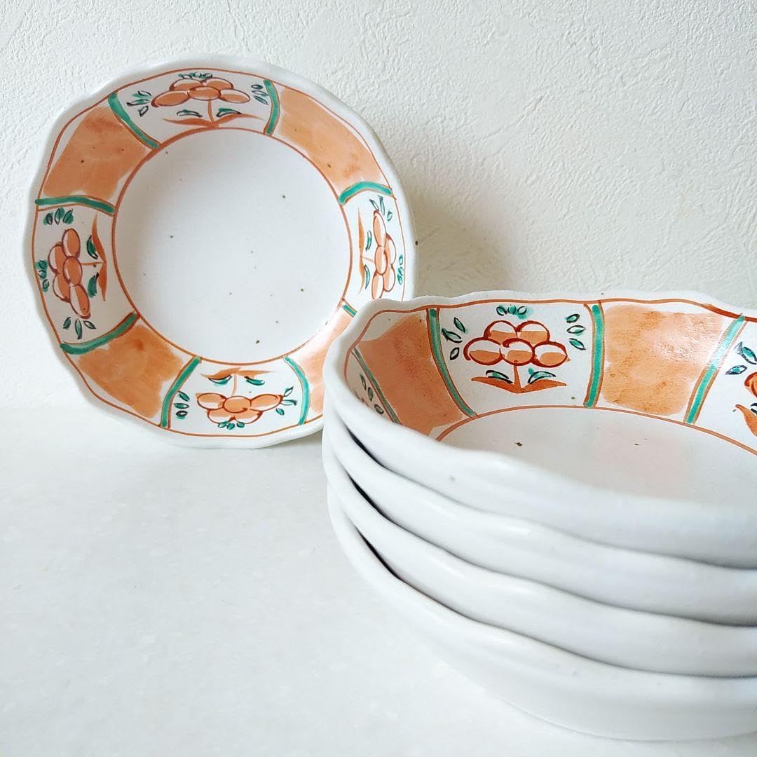 新品 有田焼 青蘭窯 小鉢5個 三点脚 小皿　料亭　レストラン　お祝い　懐石料理 有田焼 青蘭窯 小鉢5個 三点脚 小皿 料亭 レストラン お祝い 懐石料理